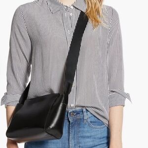 Everlane Mini The Form crossbody bag